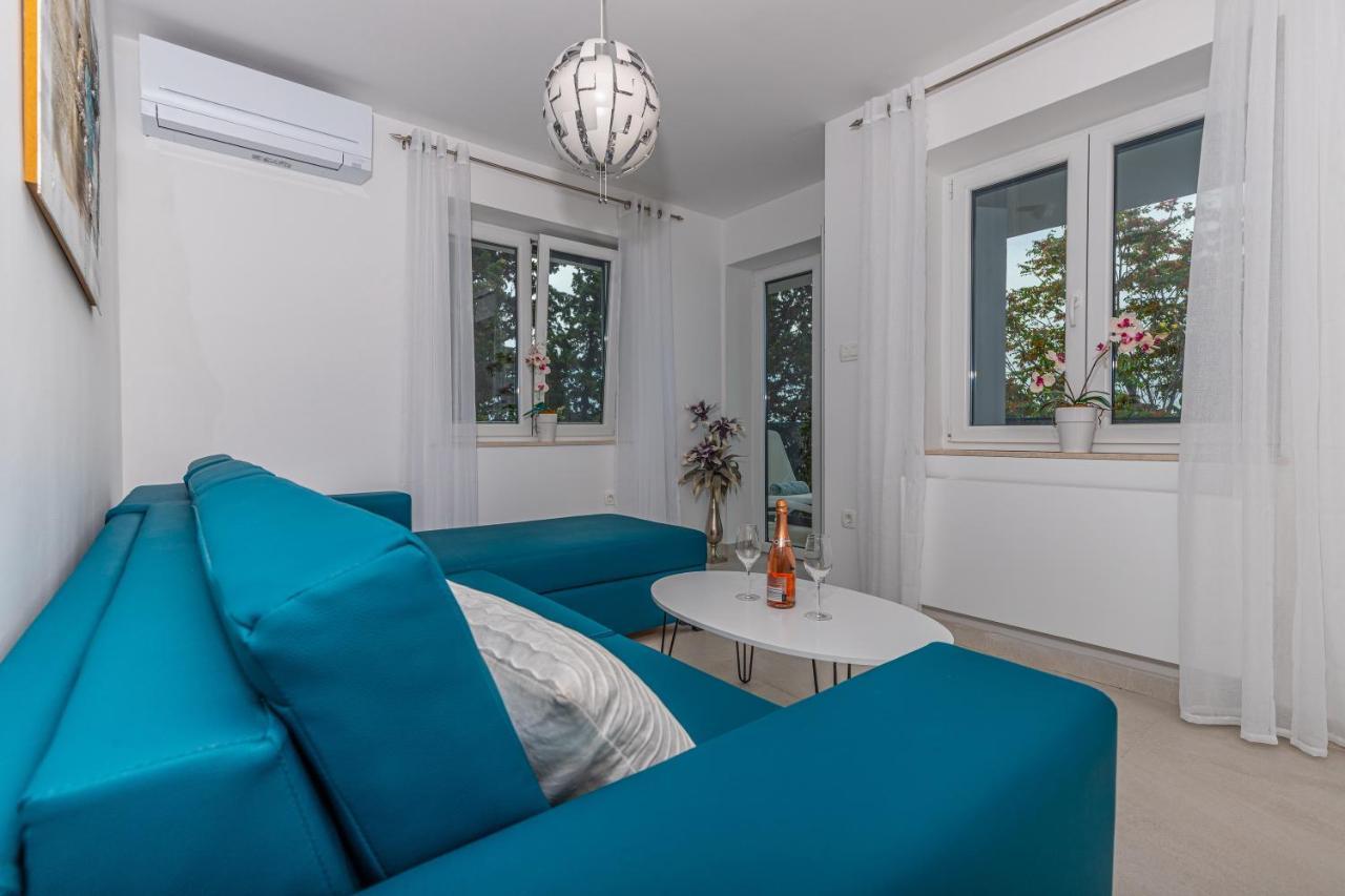 Apartmani Kecman Crikvenica Exterior foto