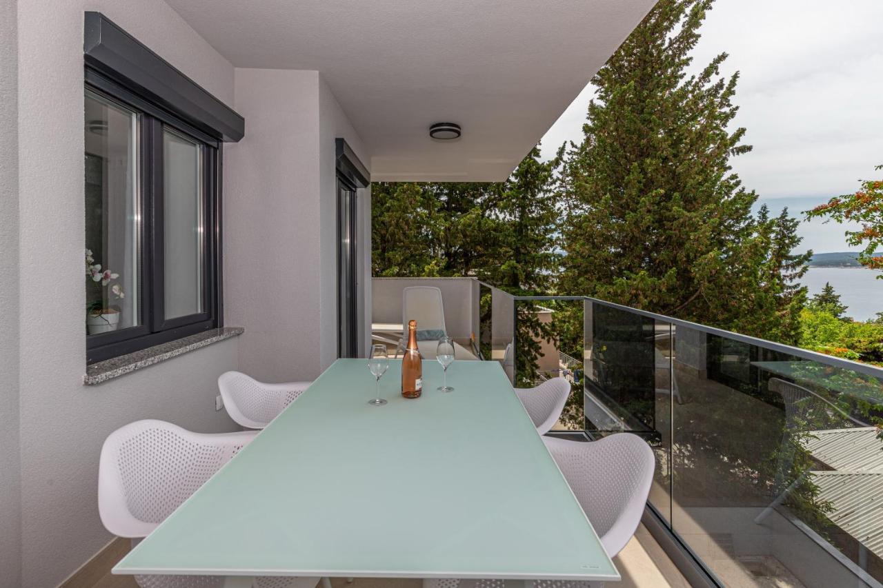 Apartmani Kecman Crikvenica Exterior foto
