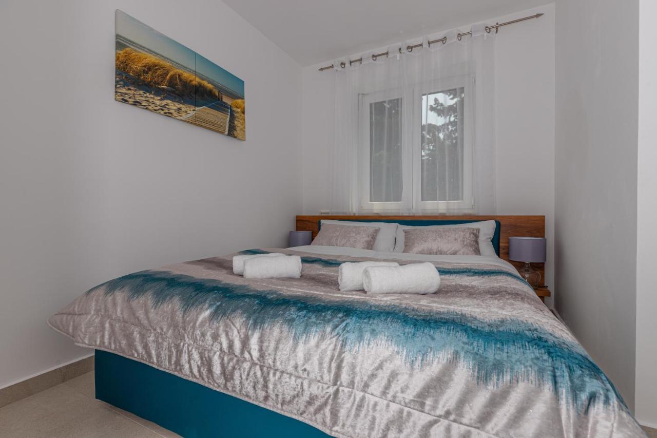 Apartmani Kecman Crikvenica Exterior foto