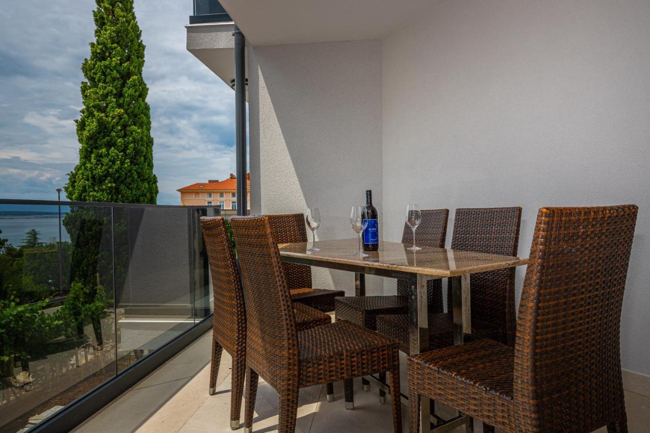 Apartmani Kecman Crikvenica Exterior foto