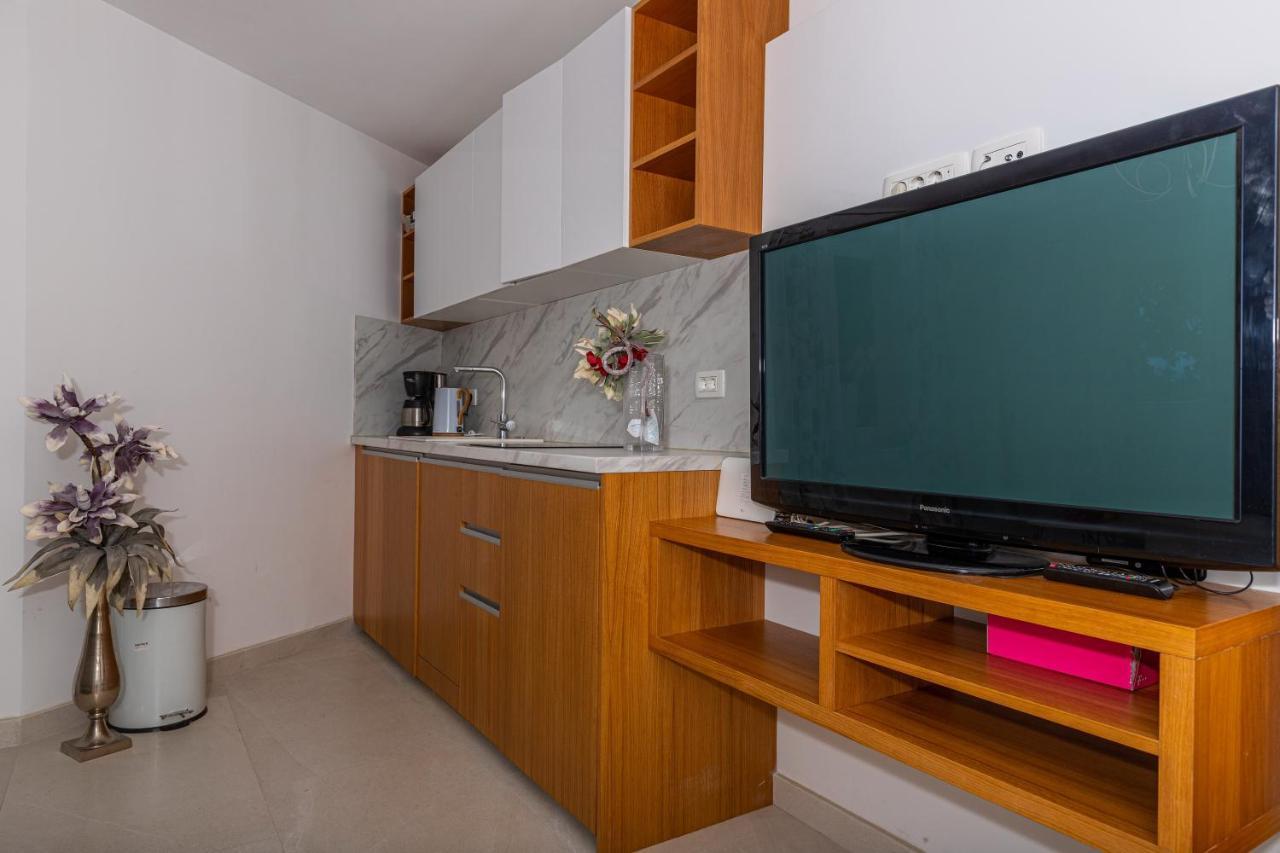 Apartmani Kecman Crikvenica Exterior foto